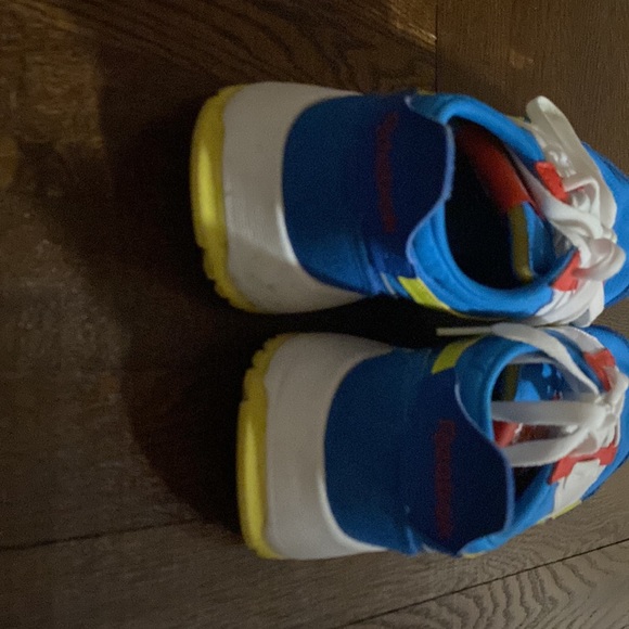 Blue Reebok Legacies - Picture 4 of 4